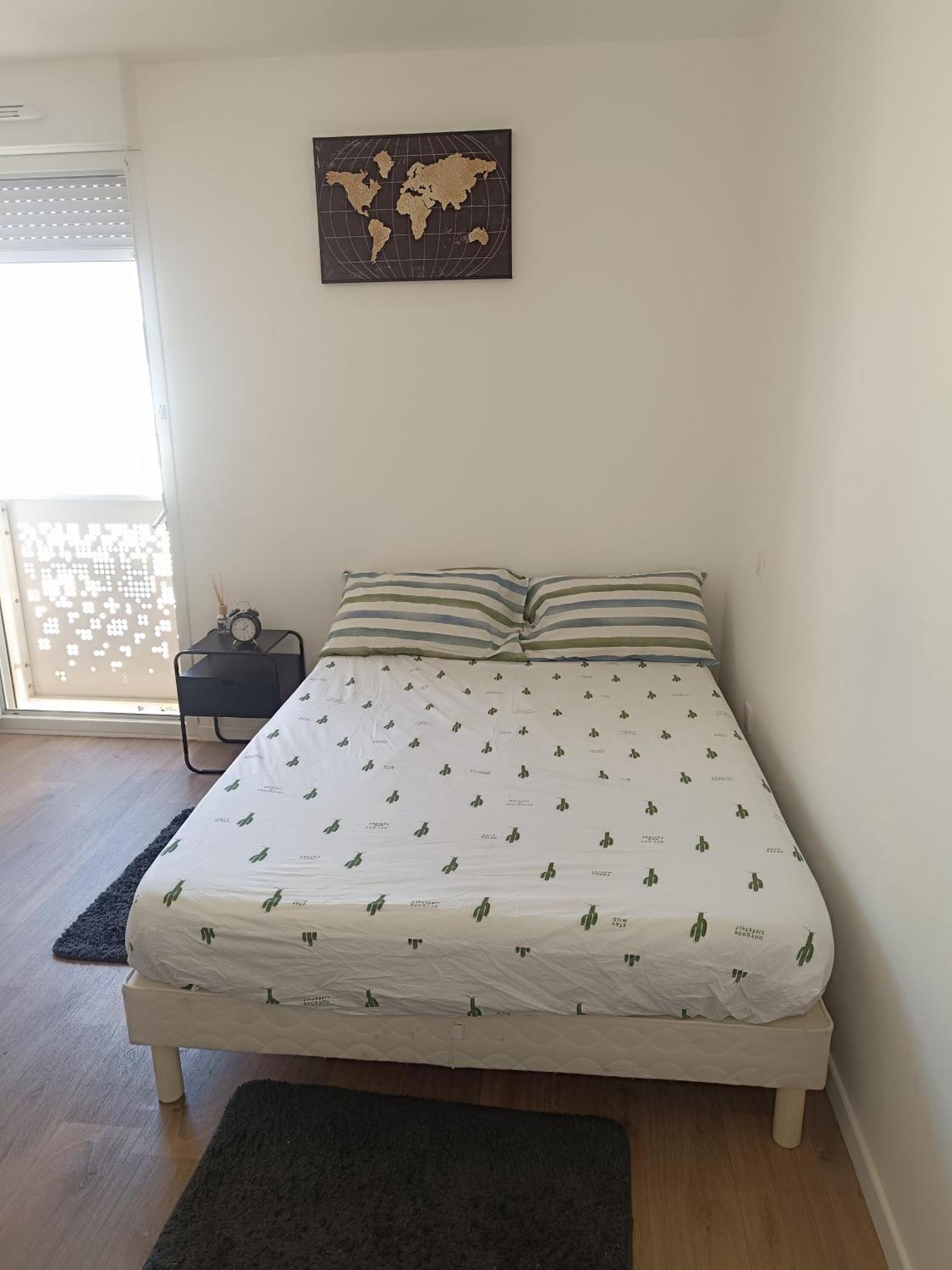 Chic Appartement F2 กงฟล็องส์-แซงโตโนรีน ภายนอก รูปภาพ
